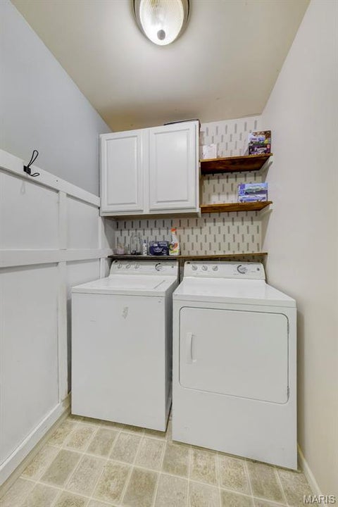 Tiny photo for 1019 W Main Street, Bowling Green, MO 63334 (MLS # 26052669)