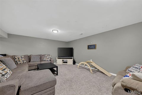 Tiny photo for 1019 W Main Street, Bowling Green, MO 63334 (MLS # 26052669)