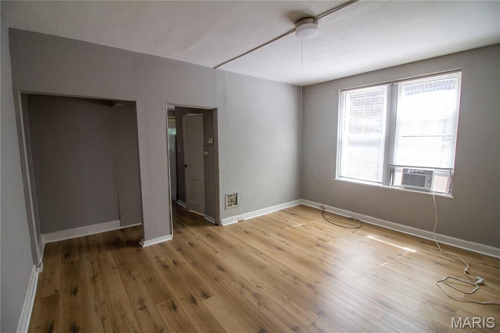 St Louis Commons Add - Residential Income