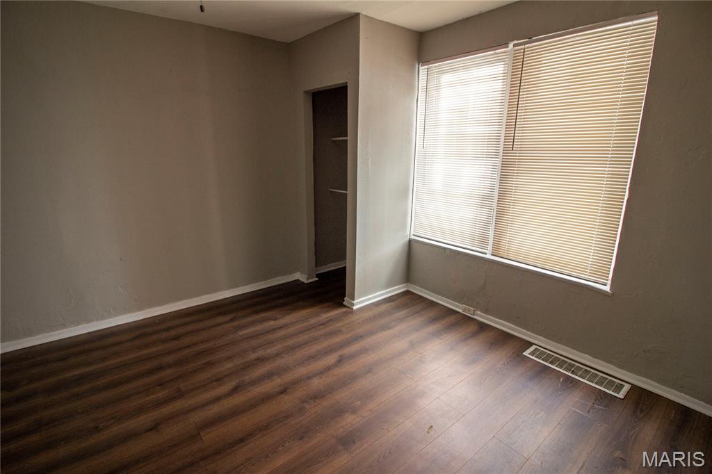 St Louis Commons Add - Residential Income