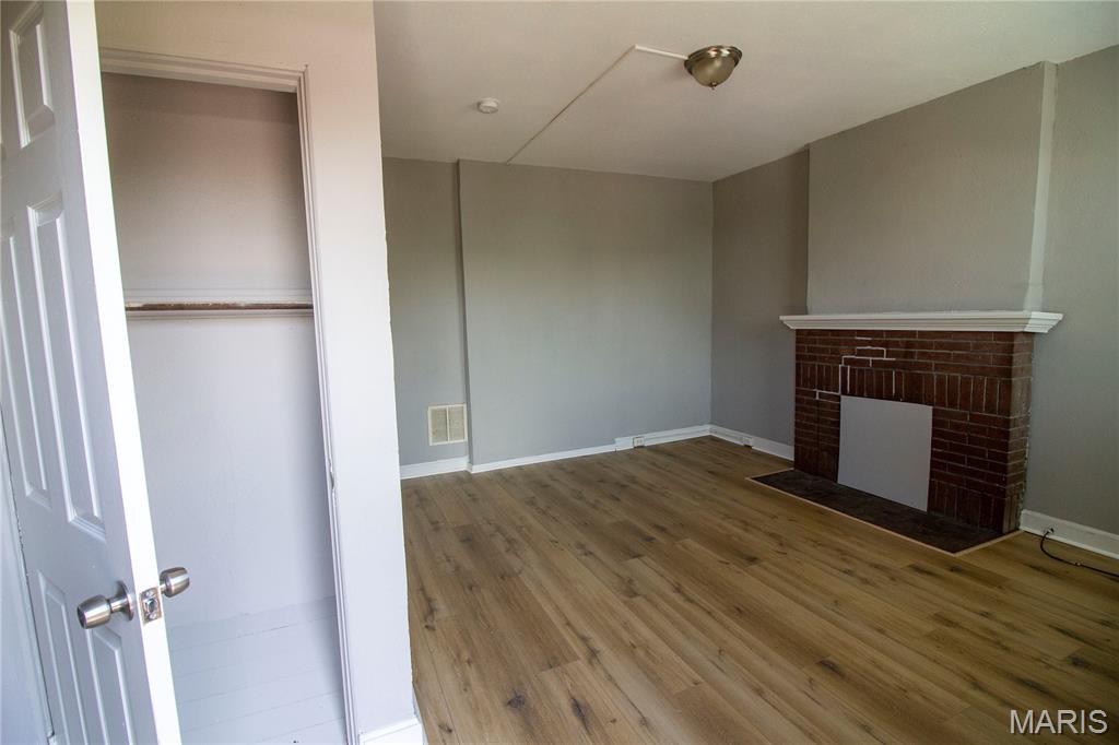 St Louis Commons Add - Residential Income