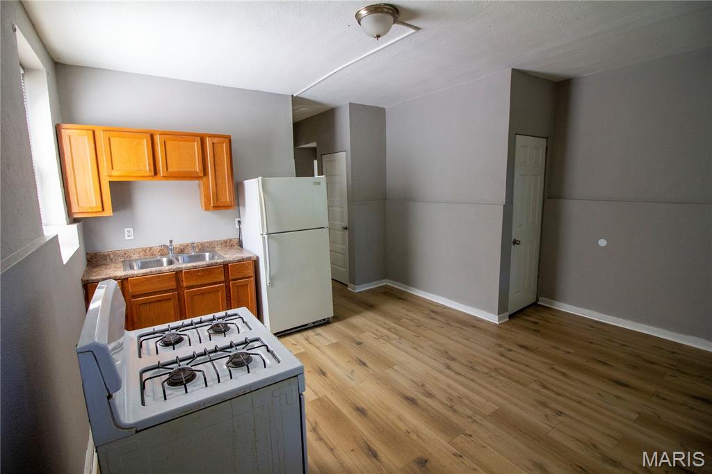 St Louis Commons Add - Residential Income