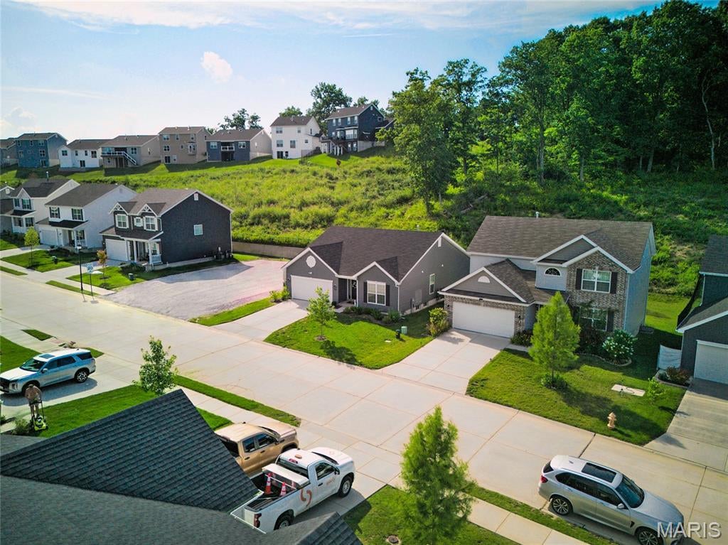 1207 Winding Bluffs Way