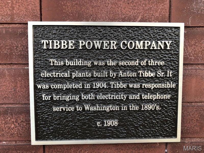 Kleekamps Add - Commercial Lease