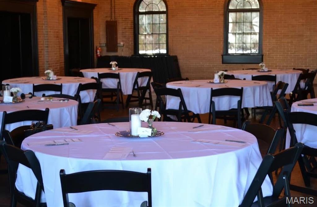 Kleekamps Add - Commercial Lease