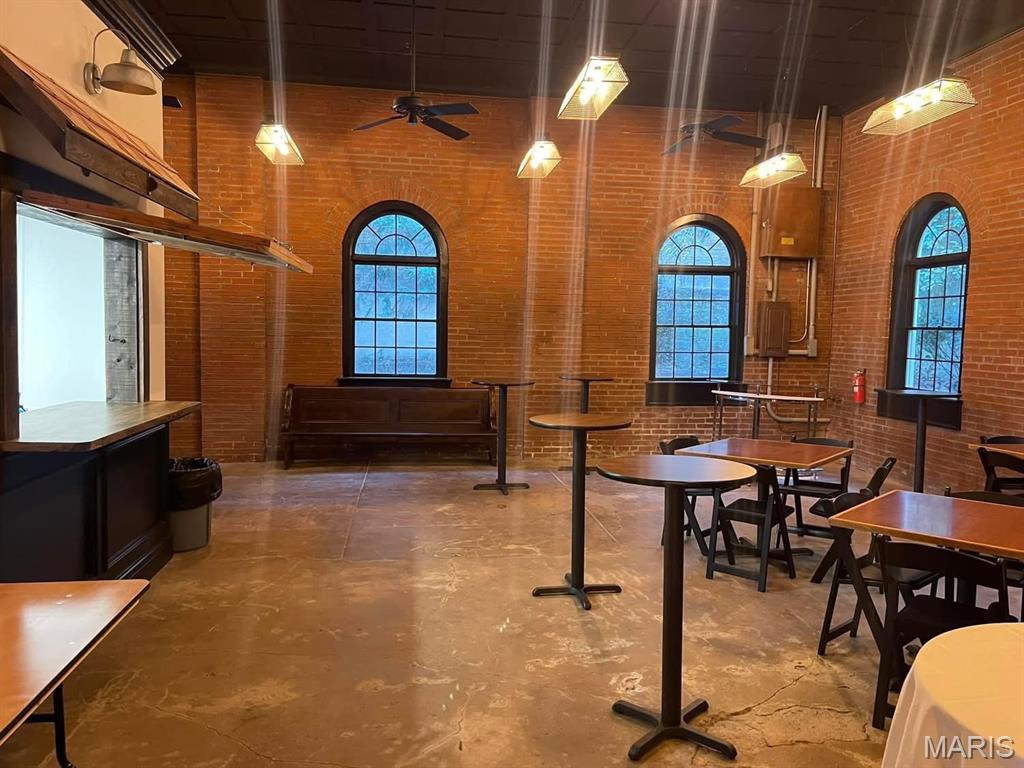 Kleekamps Add - Commercial Lease