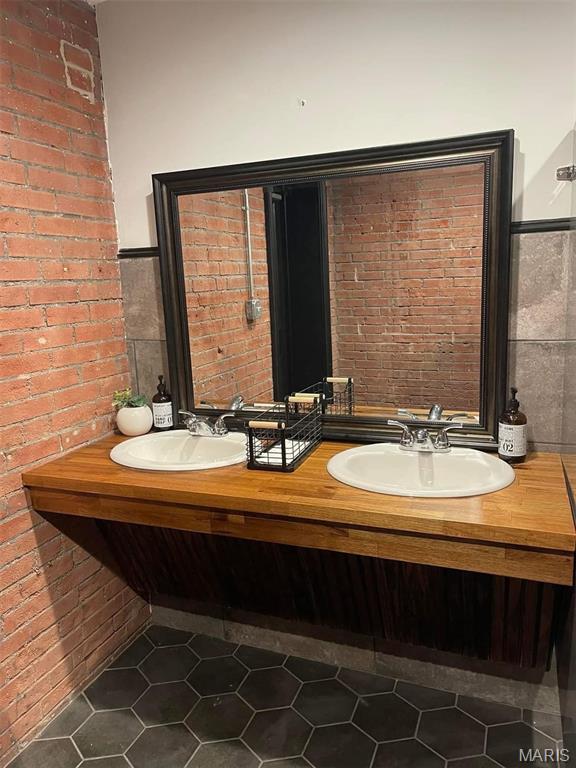 Kleekamps Add - Commercial Lease