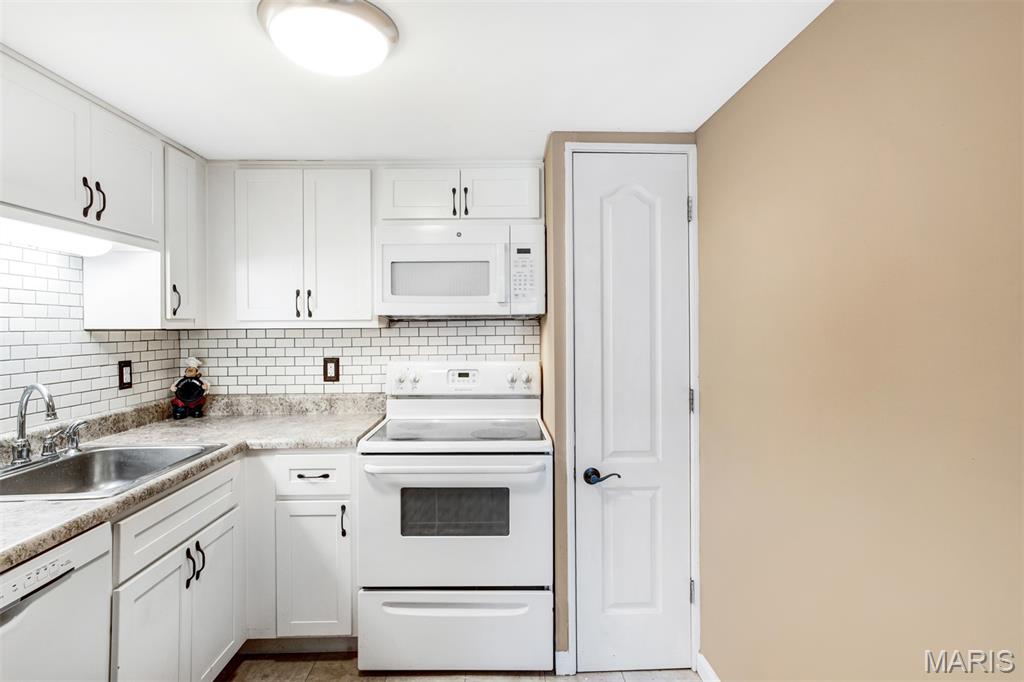 San Luis Hills Condo Amd - Residential