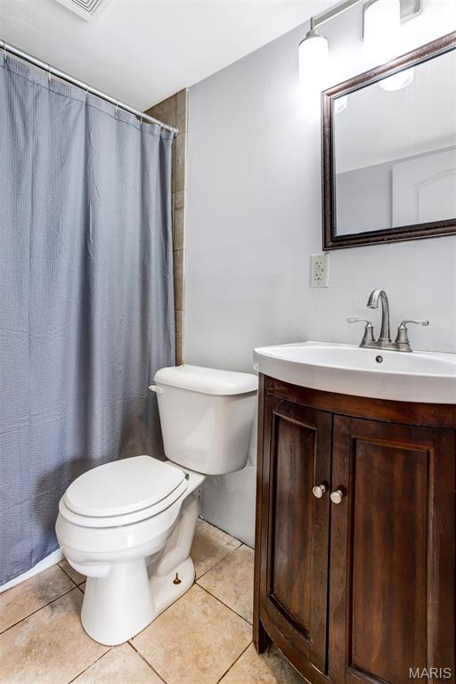 San Luis Hills Condo Amd - Residential