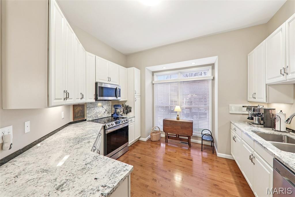 Cambury & Cambury Two Bdy Adj - Residential