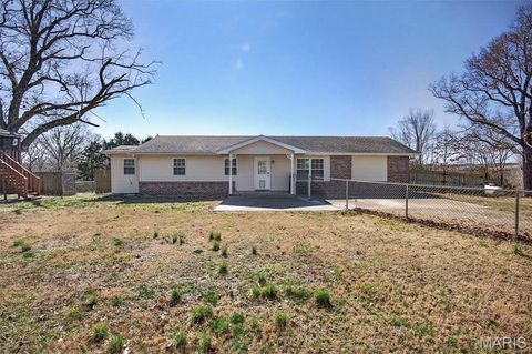 Photo of 32262 Highway Ac, Lebanon, MO 65536 (MLS # 26011541)