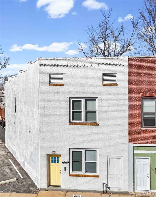 Ivorys Add - Residential