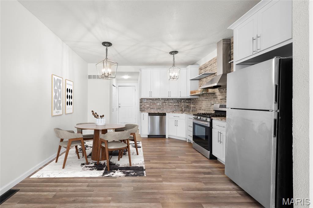 Ivorys Add - Residential