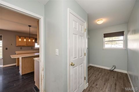 Tiny photo for 130 Burnt Oak Court, Wentzville, MO 63385 (MLS # 26000334)