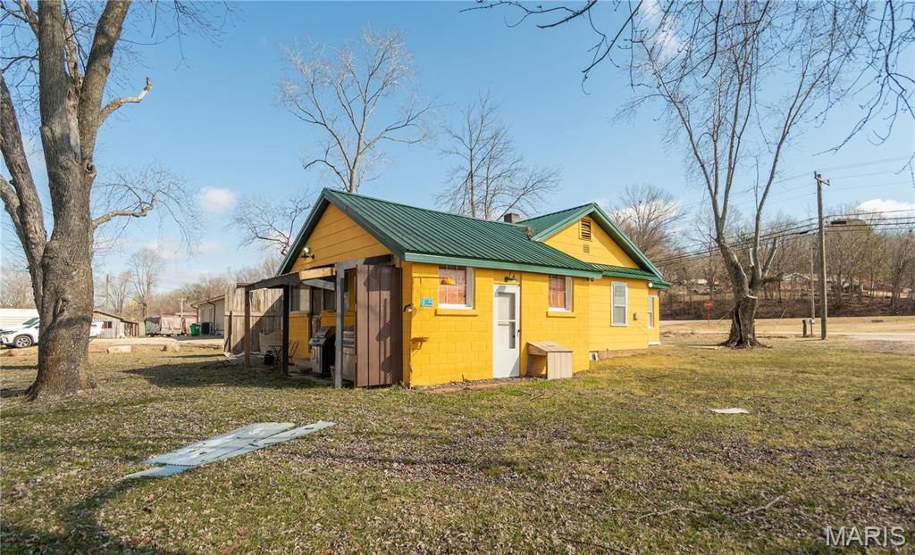 Photo of 109 Business HH, Piedmont, MO 63957 (MLS # 25073059)