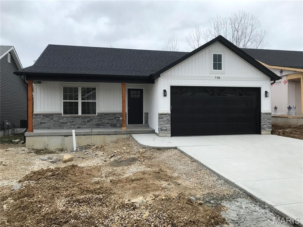 Photo of 1653 Flagstaff Drive, Festus, MO 63028 (MLS # 25073121)