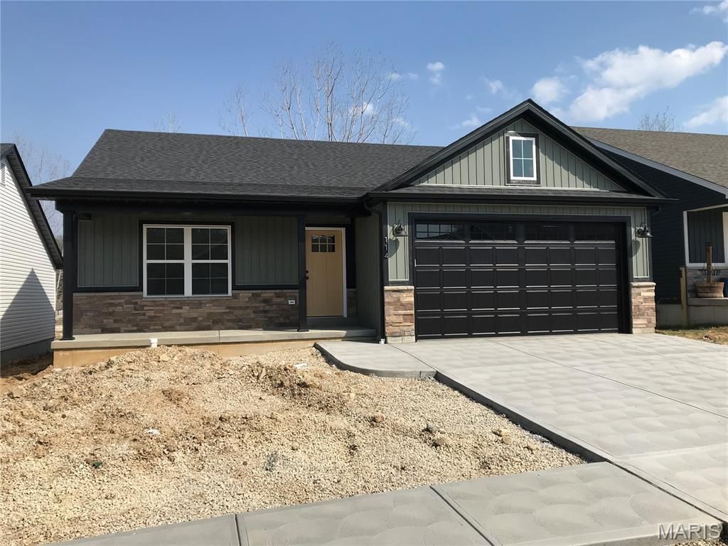 Photo of 1653 Flagstaff Drive, Festus, MO 63028 (MLS # 25073121)