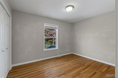 Tiny photo for 835 N Forest Avenue, Webster Groves, MO 63119 (MLS # 25079994)