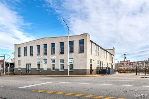 1470 S Vandeventer Avenue St Louis MO 63110