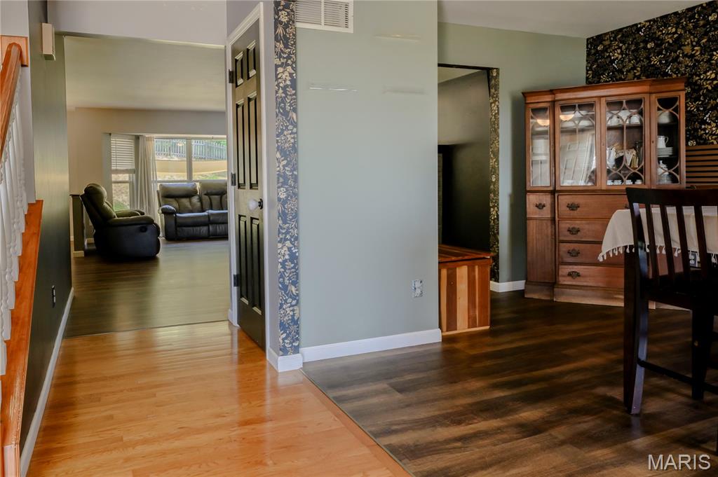 904 Mystic Oaks Court