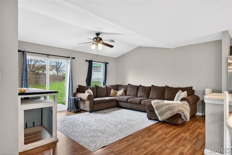 Tiny photo for 38 Shady Tree Court, Winfield, MO 63389 (MLS # 26019347)