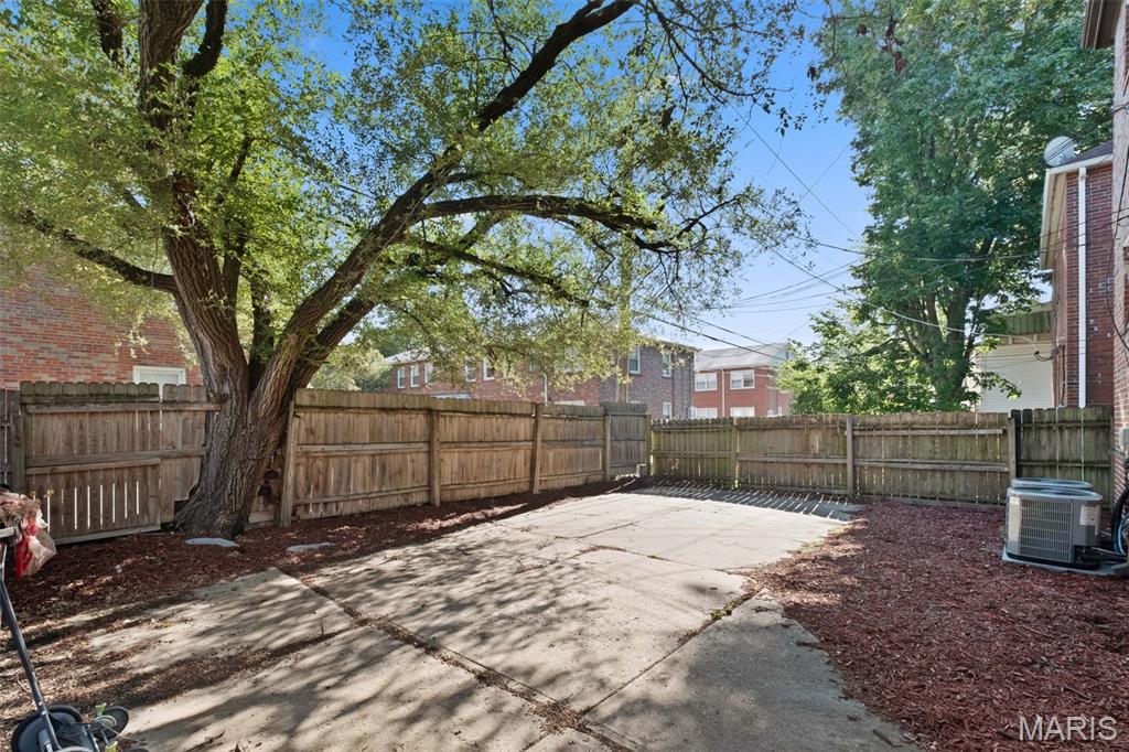 University Park - Residential Income