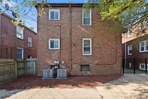 Tiny photo for 7055 Dartmouth Avenue, University City, MO 63130 (MLS # 26018637)