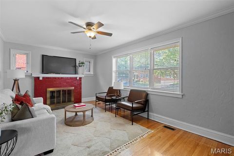 Tiny photo for 7055 Dartmouth Avenue, University City, MO 63130 (MLS # 26018637)