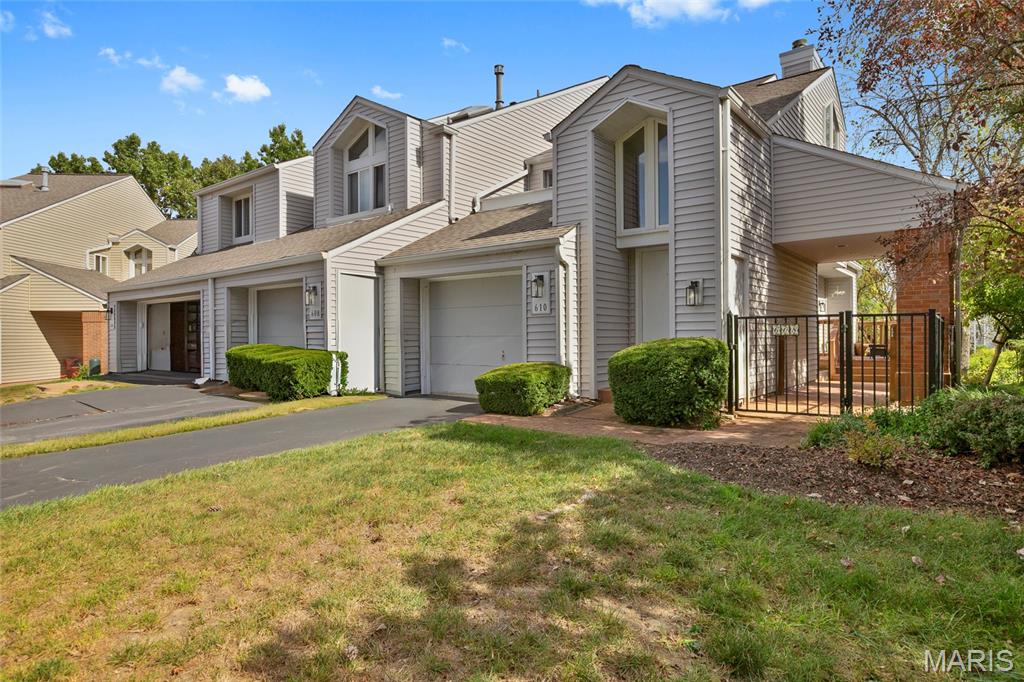 Ridgeview Place - Residential