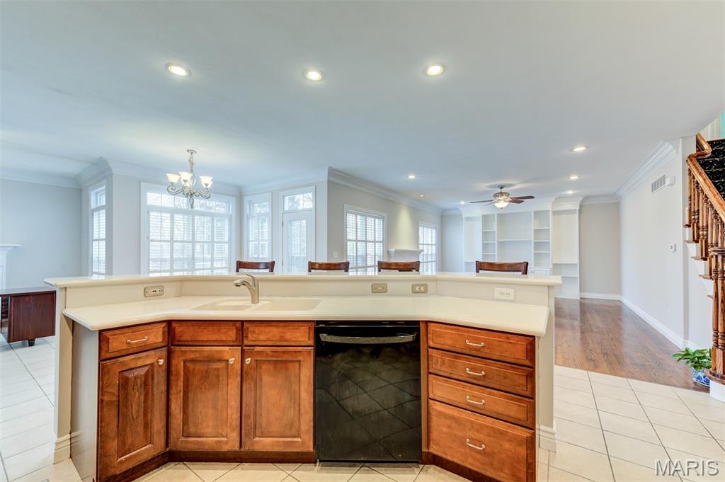 Lynn Lane - Residential