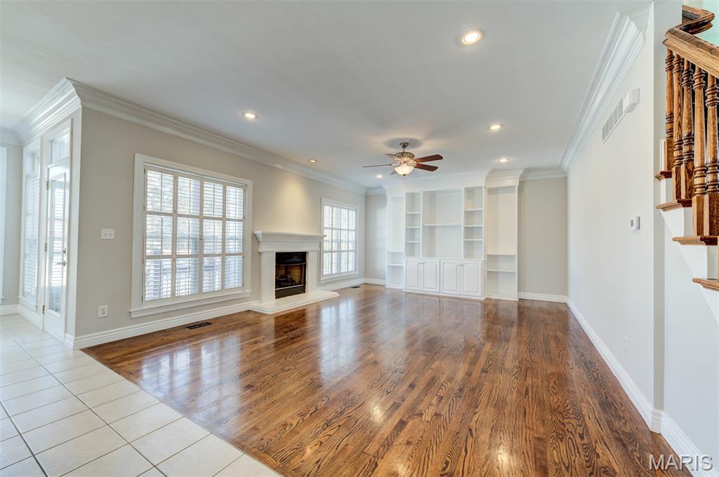 Lynn Lane - Residential