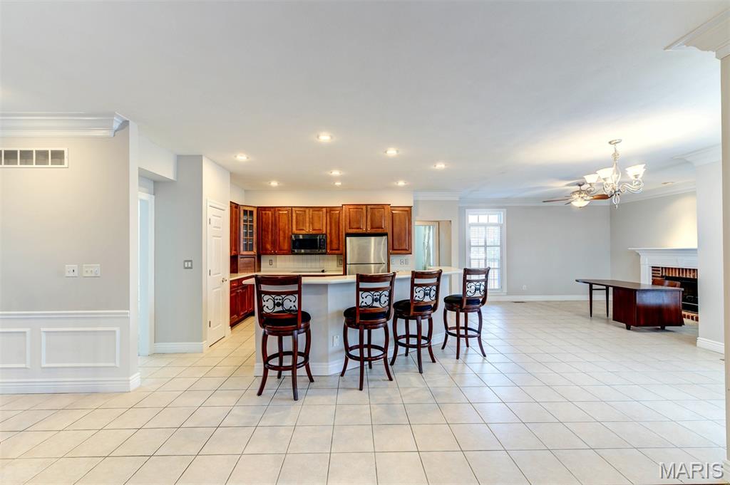 Lynn Lane - Residential