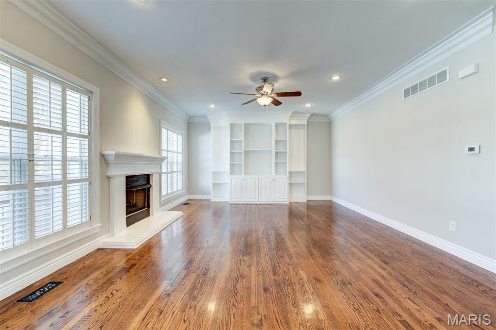 Lynn Lane - Residential