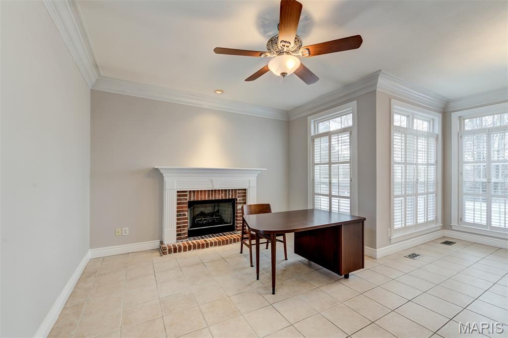 Lynn Lane - Residential