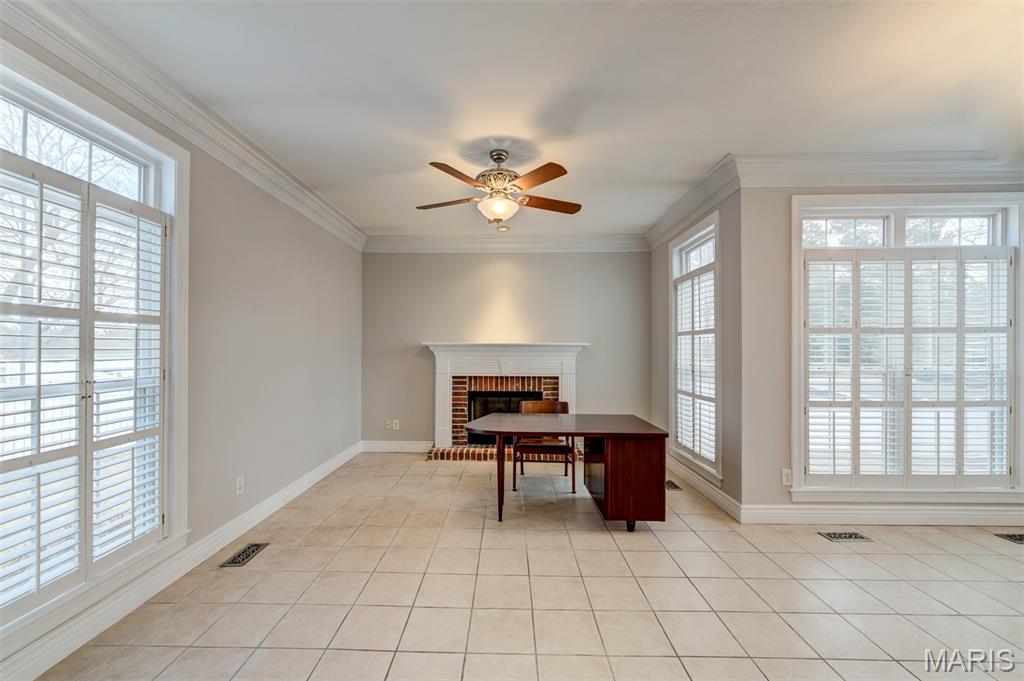 Lynn Lane - Residential