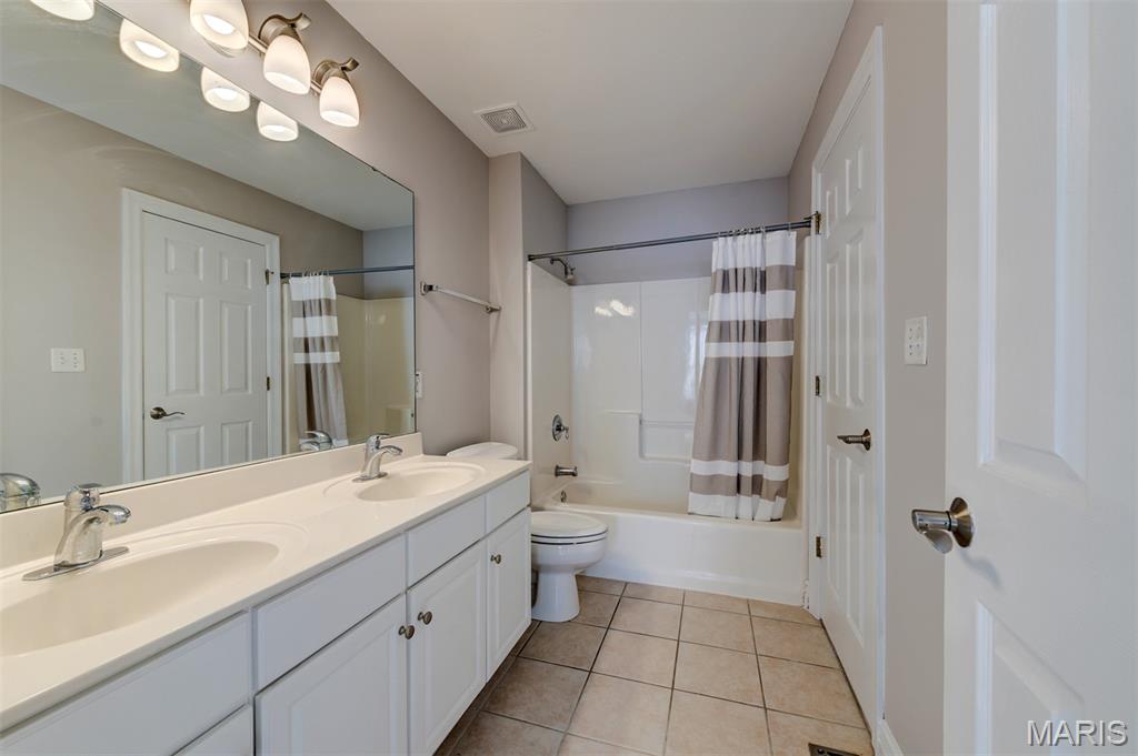 Lynn Lane - Residential