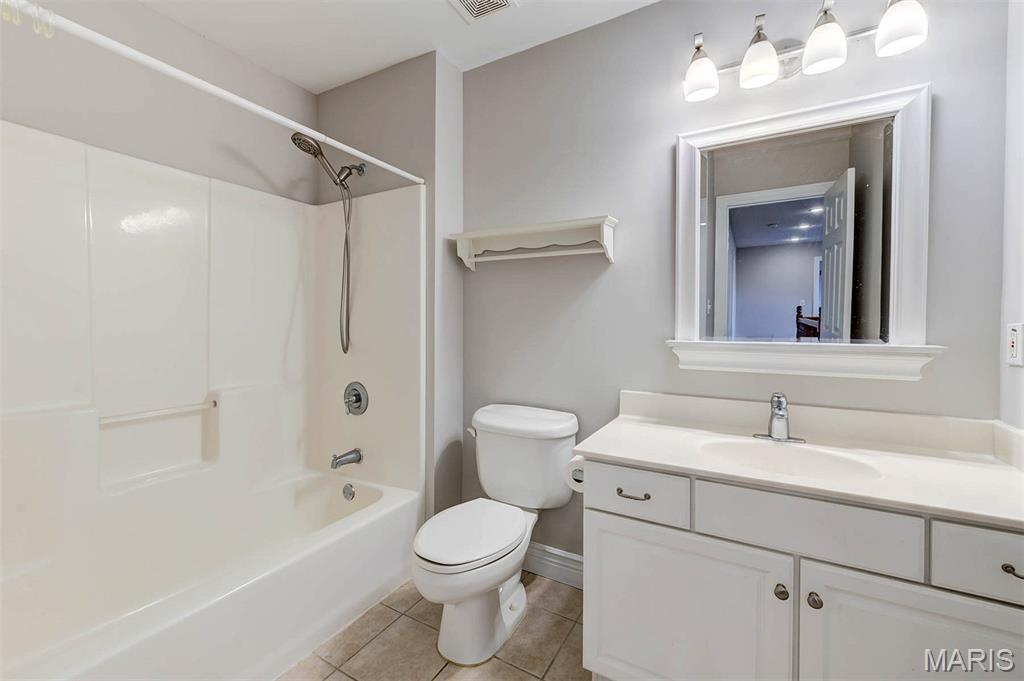 Lynn Lane - Residential