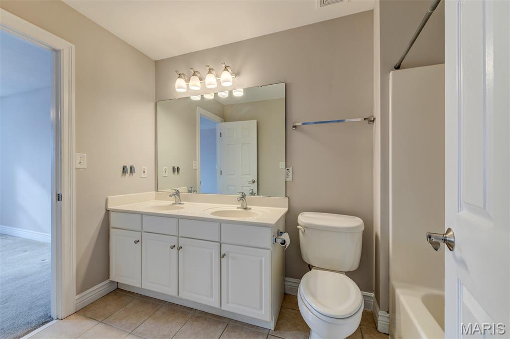 Lynn Lane - Residential