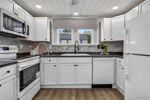 Tiny photo for 1001 East Street, Leadwood, MO 63653 (MLS # 26059077)