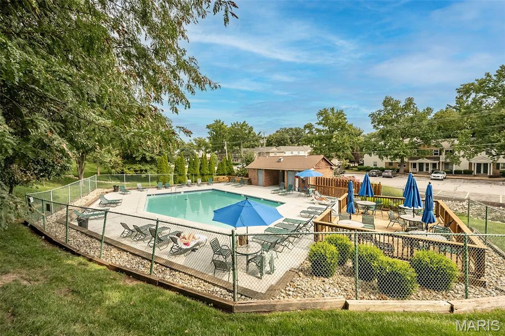 9122 Eager Road