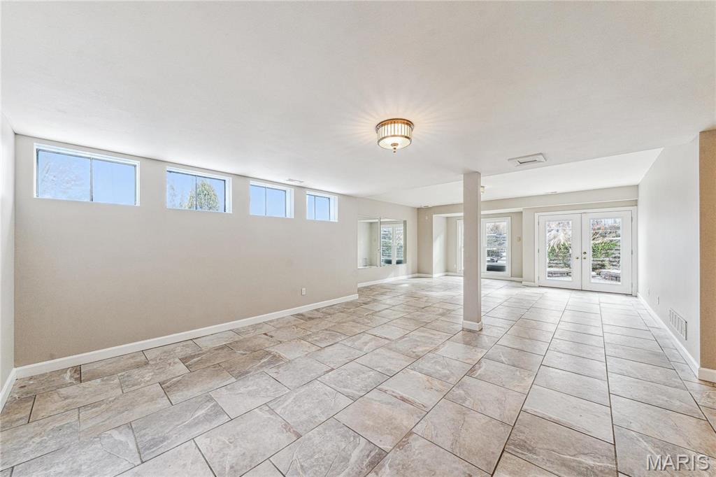 Kingscove Ct. - Residential