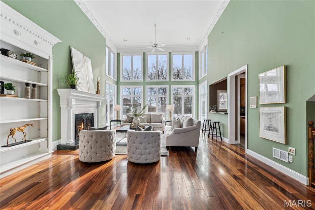 Kingscove Ct. - Residential