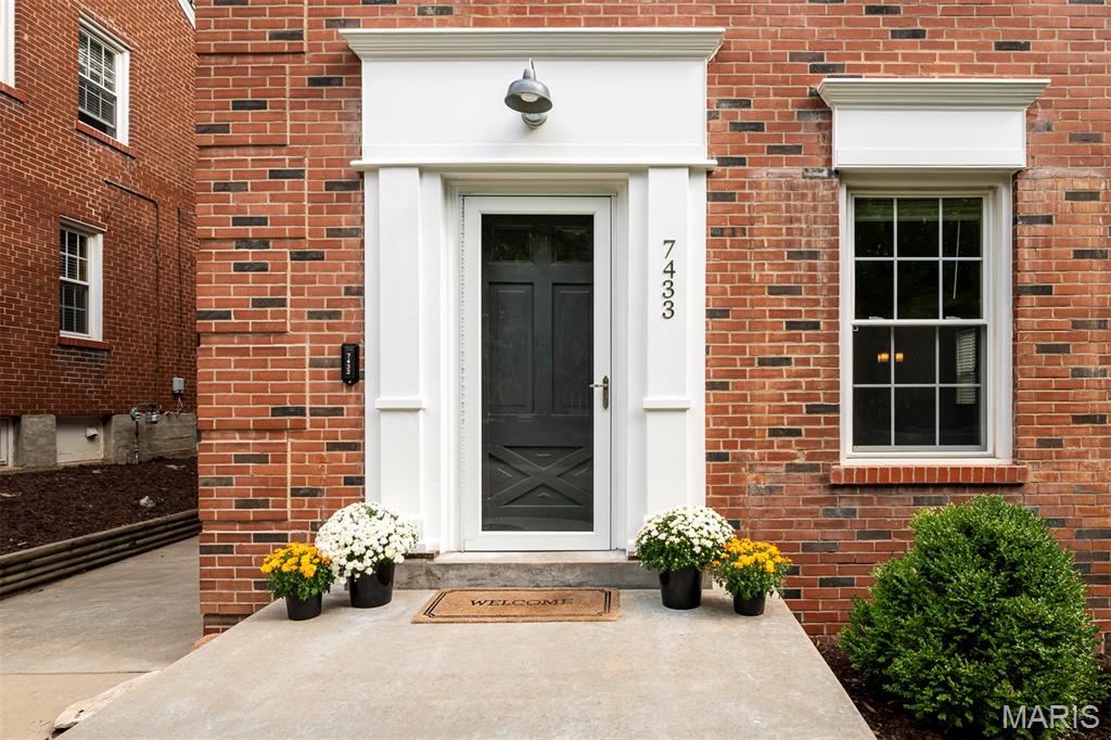 University City, Missouri 63130, United States, 3 Bedrooms Bedrooms, ,2 BathroomsBathrooms,Residential,Pending,206746