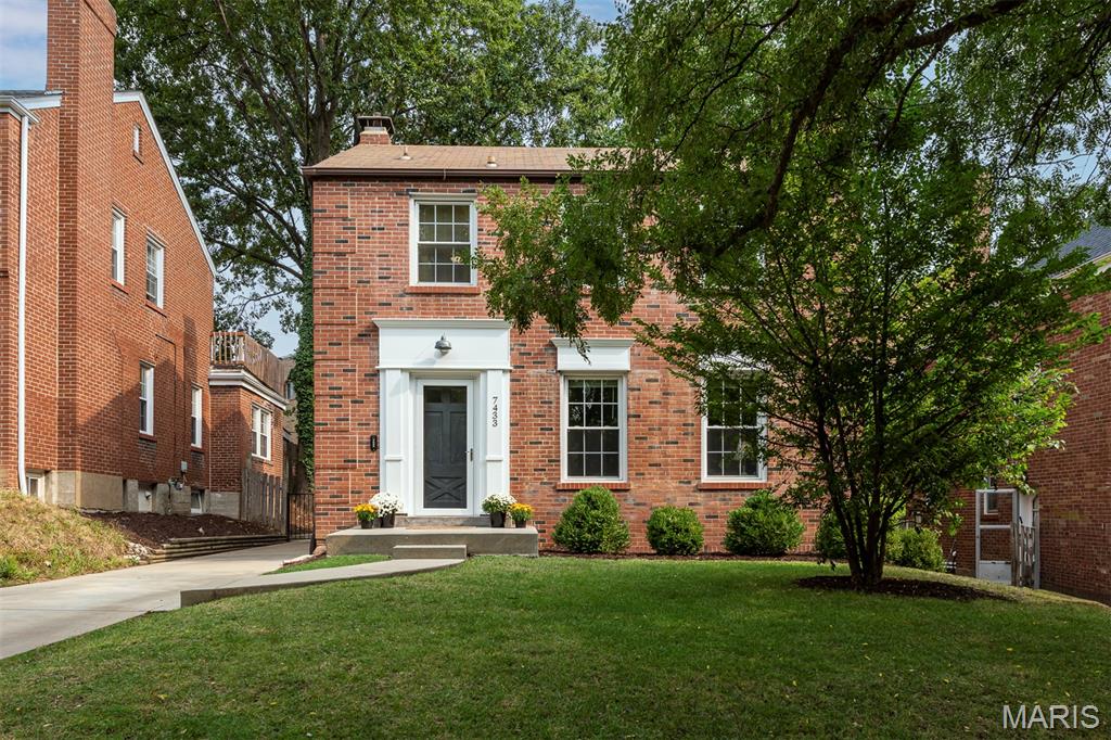 University City, Missouri 63130, United States, 3 Bedrooms Bedrooms, ,2 BathroomsBathrooms,Residential,Pending,206746