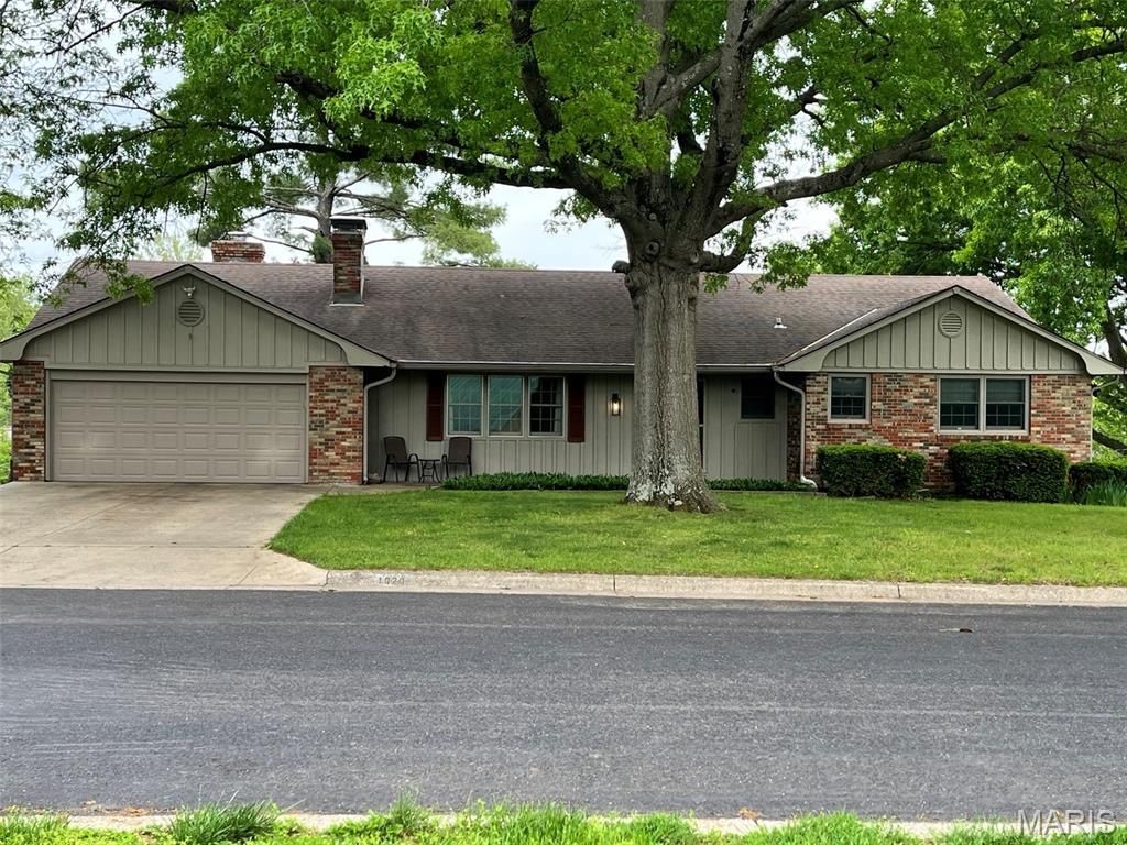 Photo of 1020 Bourn Avenue, Columbia, MO 65203 (MLS # 26028851)