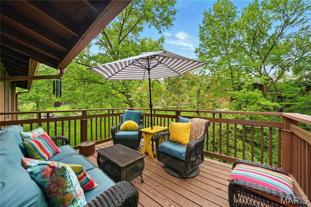 Kirkwood, Missouri 63122, United States, 2 Bedrooms Bedrooms, ,2 BathroomsBathrooms,Residential,Active,144853