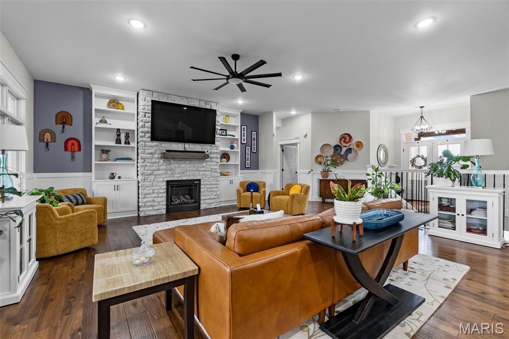 Touchdown Rdg 2 - Residential