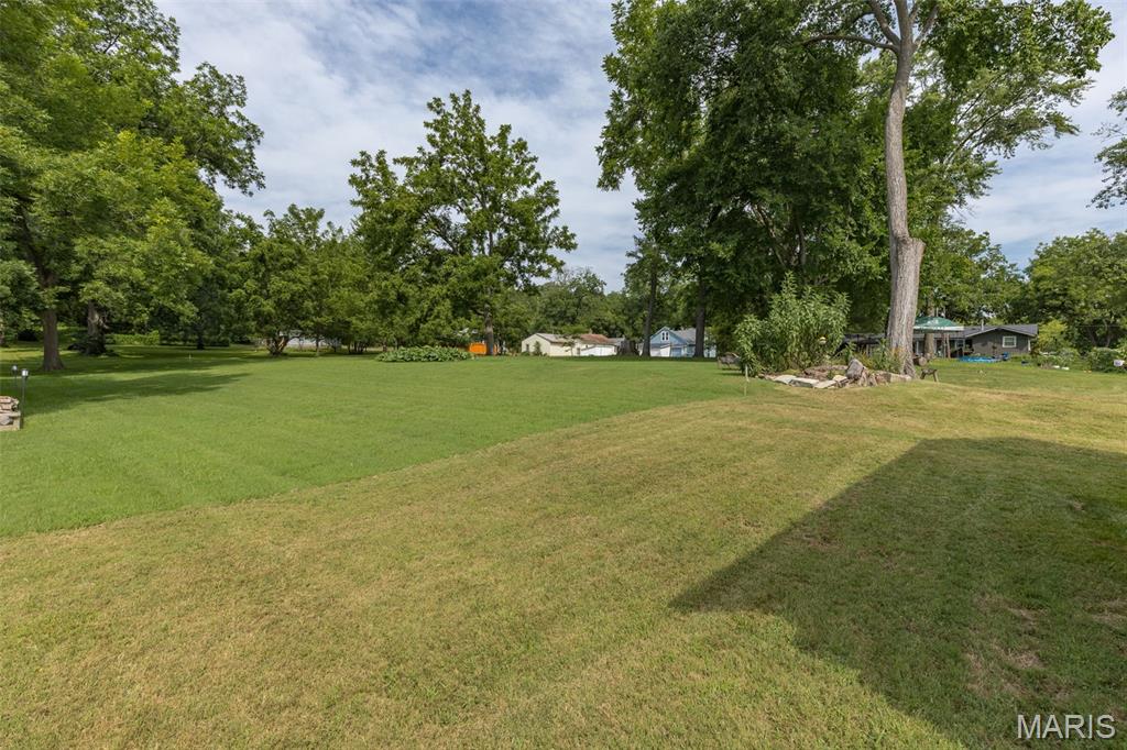 n/a - Commercial Sale