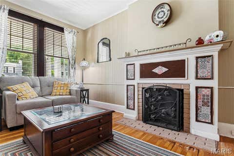 Tiny photo for 329 Stark Court, Webster Groves, MO 63119 (MLS # 26046085)