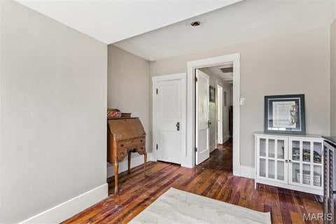 Tiny photo for 329 Stark Court, Webster Groves, MO 63119 (MLS # 26046085)